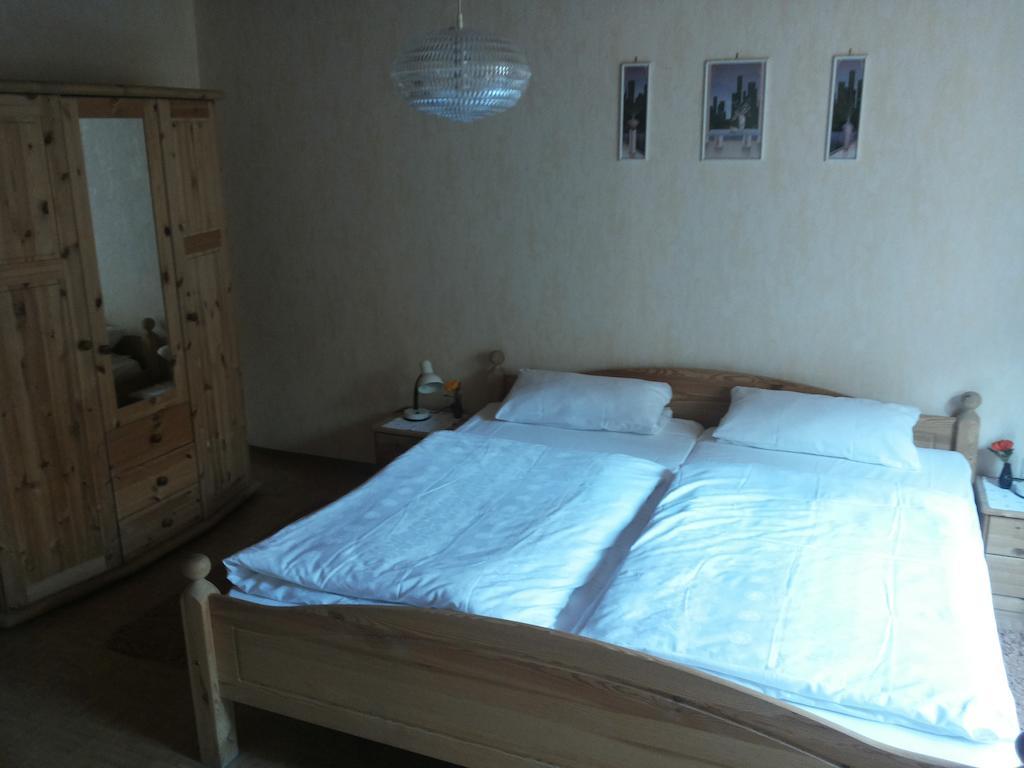 Pension Loeffler Steinbach am Wald Ruang foto